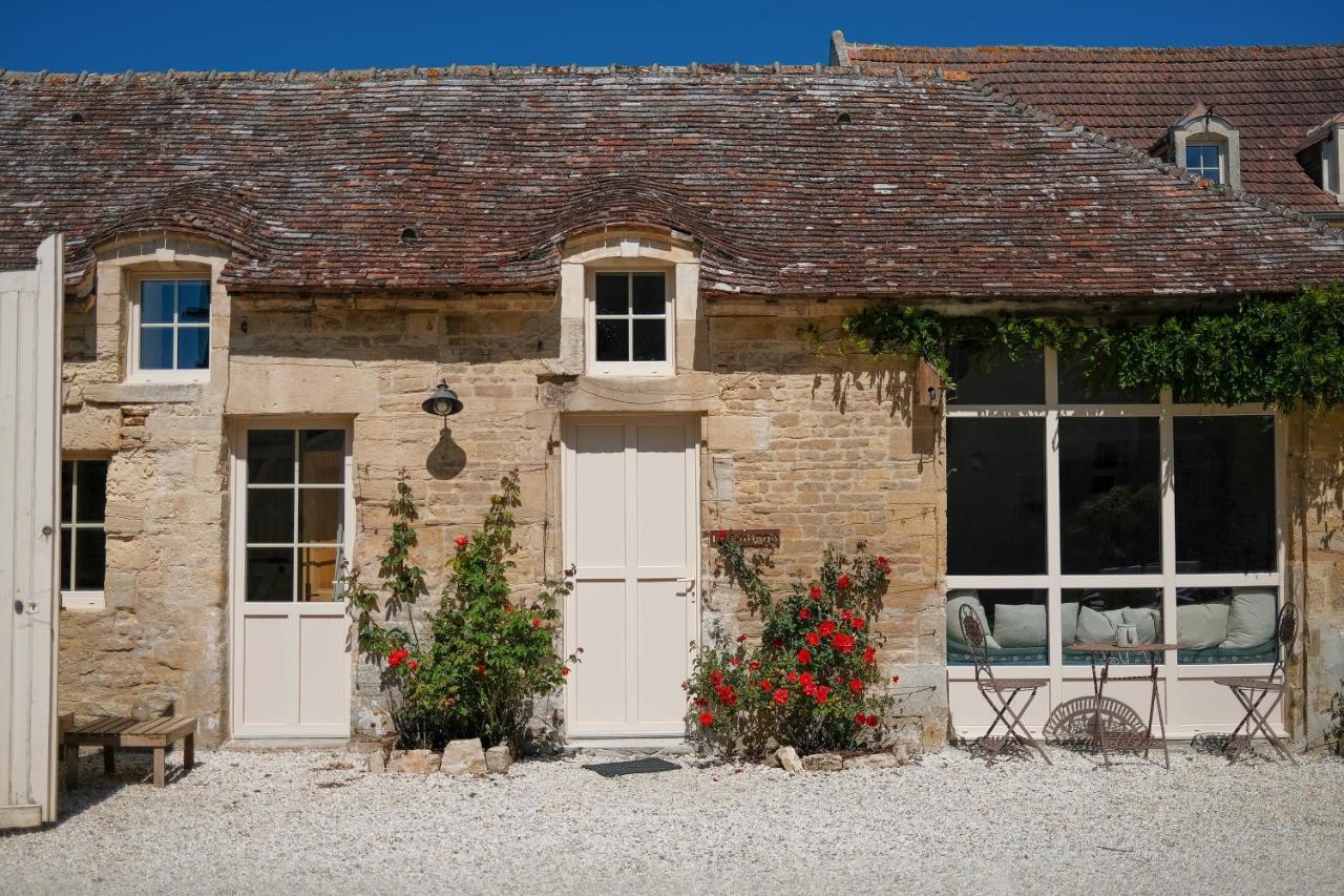 Le Domaine De L'Hostellerie Le Fresne-Camilly Exterior photo