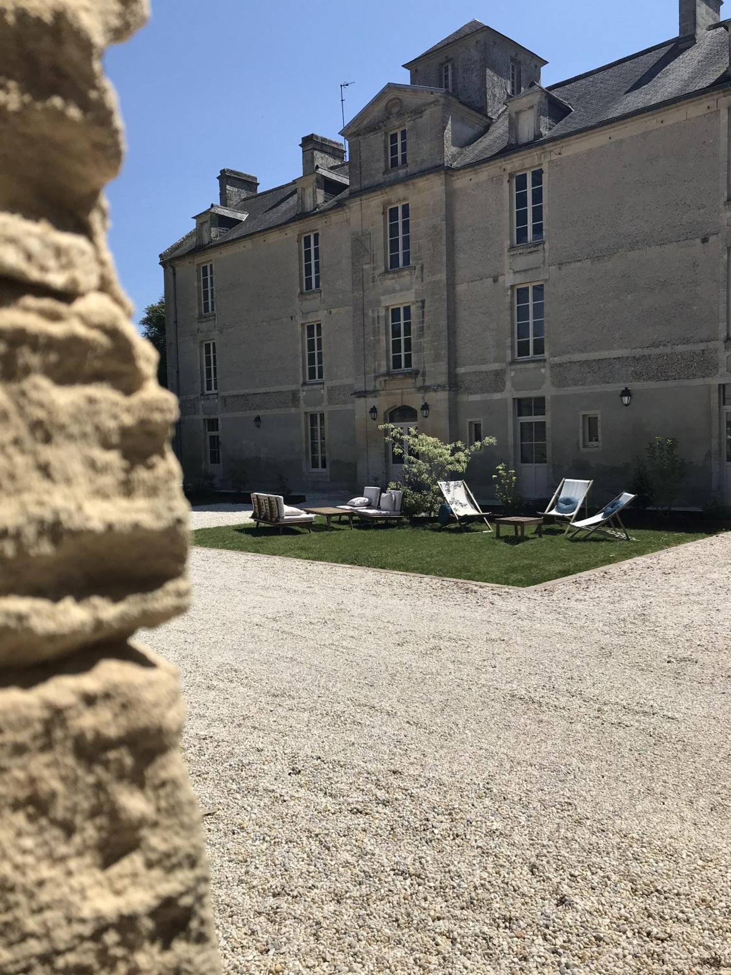 Le Domaine De L'Hostellerie Le Fresne-Camilly Exterior photo